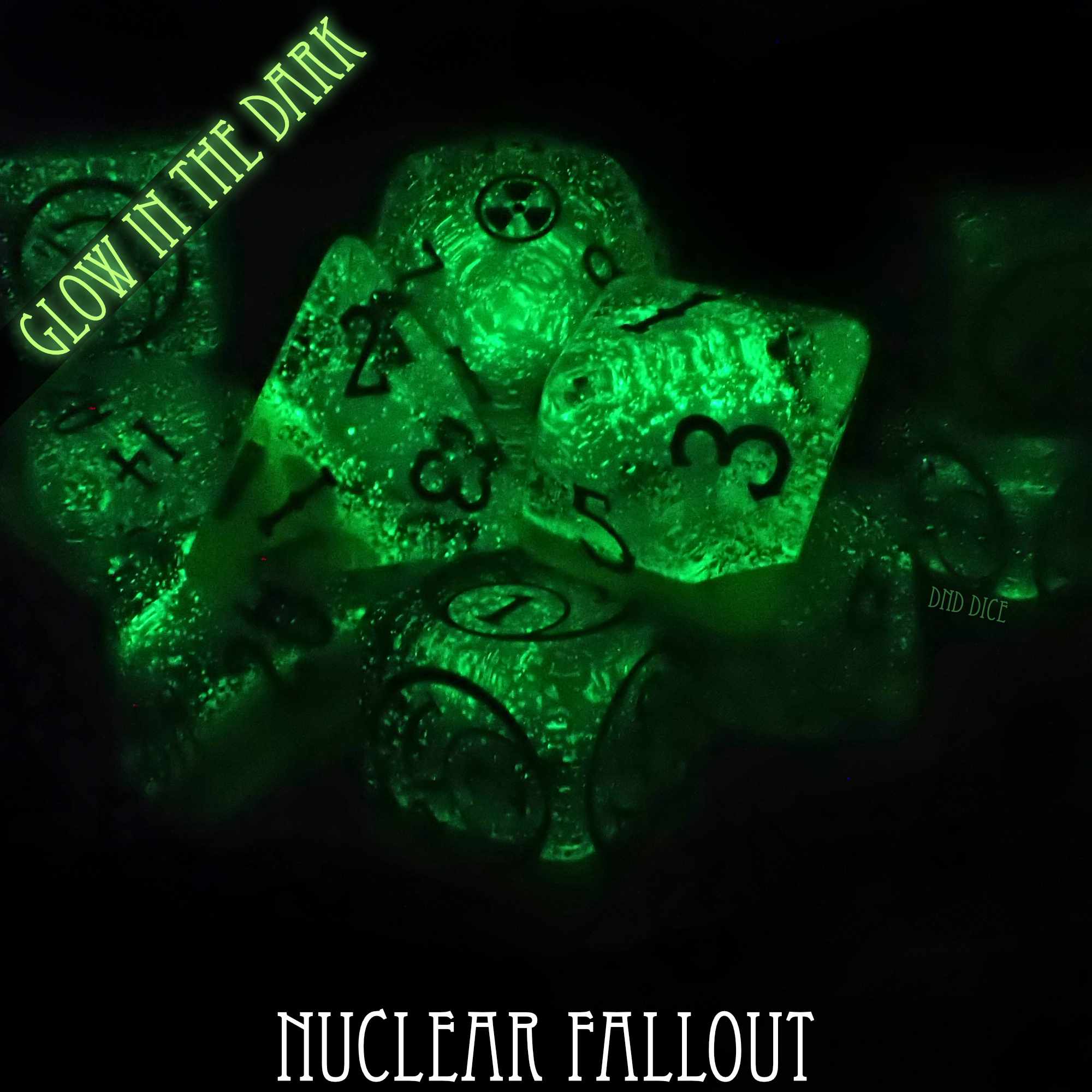 Nuclear Fallout - 11 Dice Set (Glow)